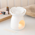 Quemador de wax melts artesanal con diseño de peonía blanca, para decorar y aromatizar el hogar